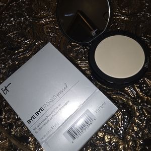 it Bye Bye Pores Airbrush Finished Powder -Translucent 0.31oz